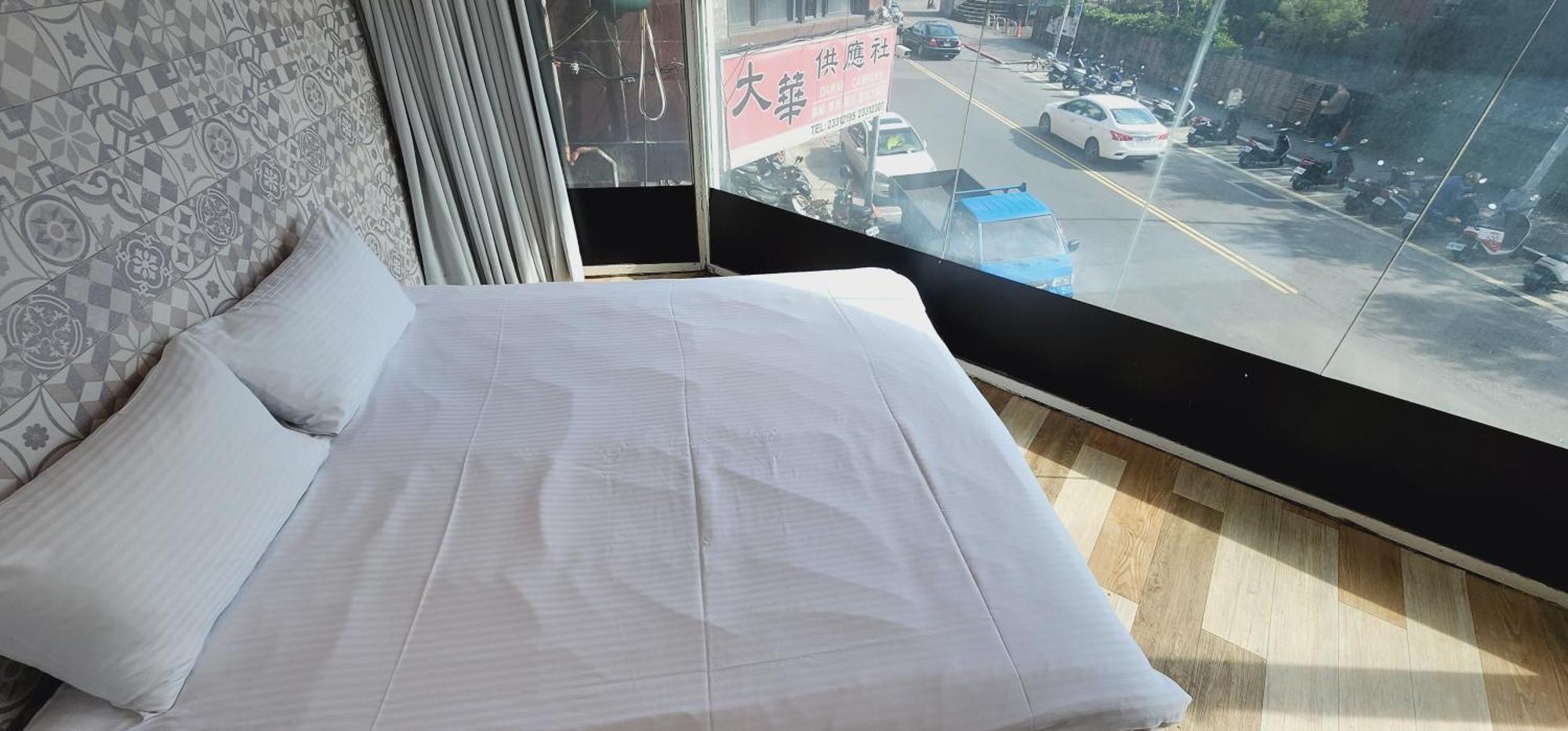 Cheers Loft Self Check-In Hotel Taipéi Exterior foto